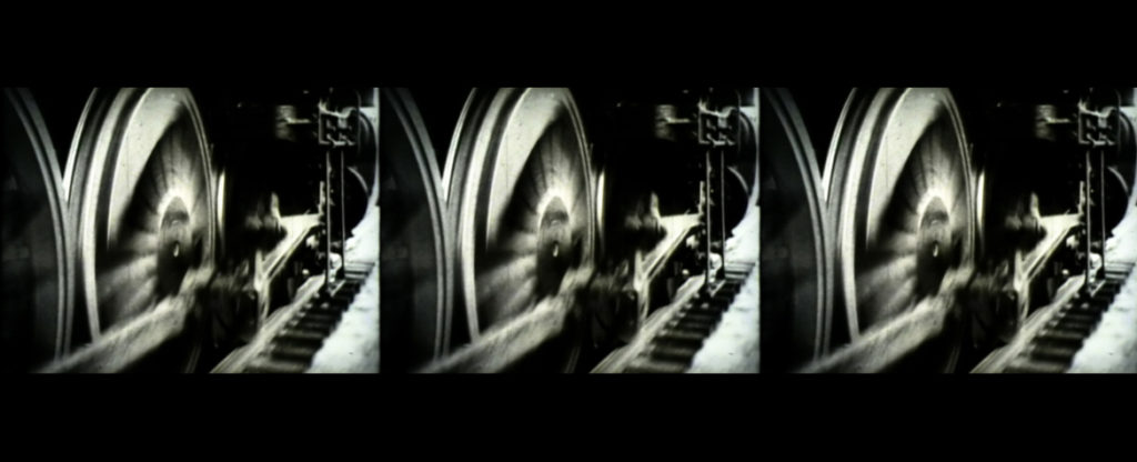 Imagen de un fotograma de la obra Different Trains de Beatriz Caravaggio, por encargo de Fundación BBVA