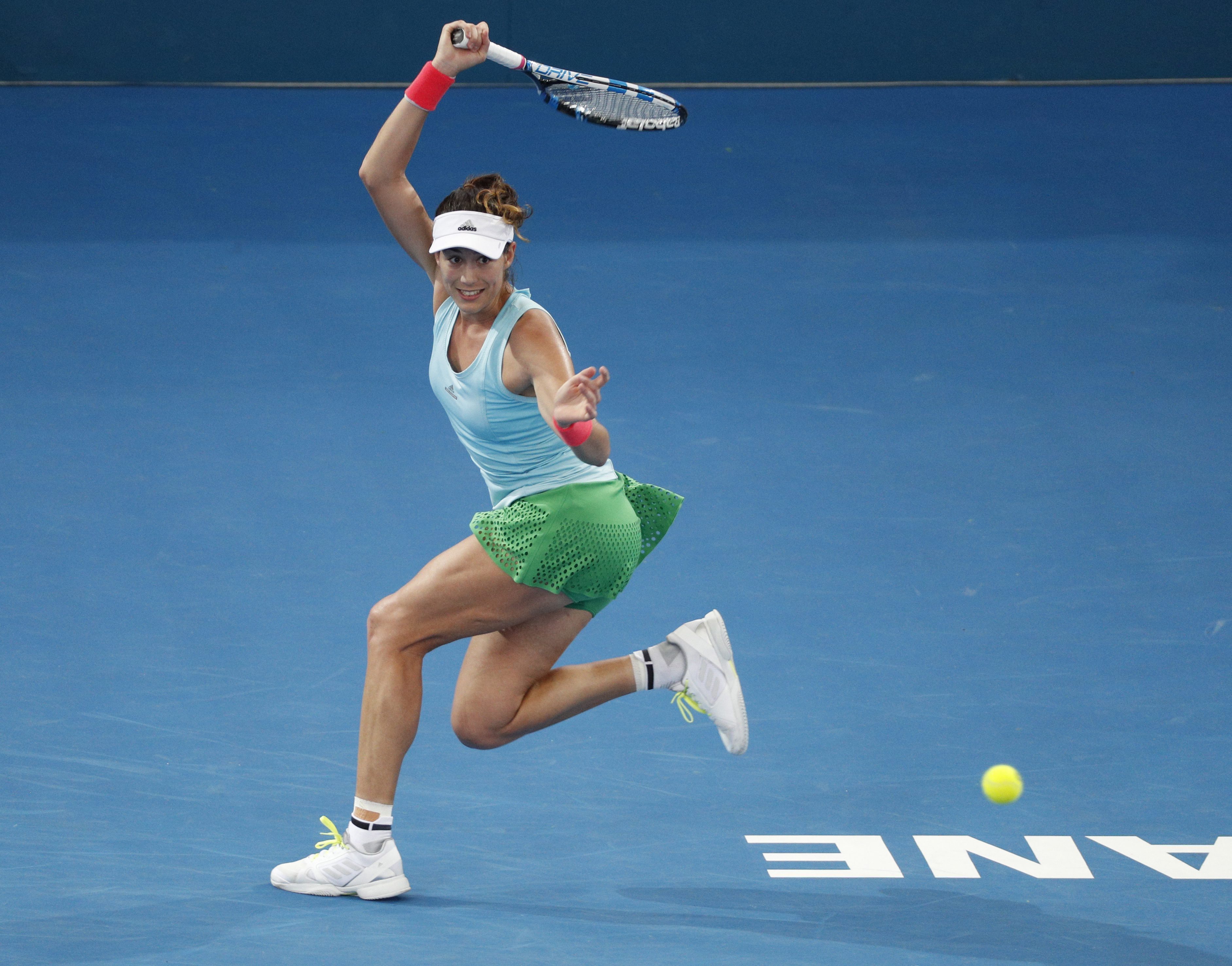 Garbiñe Muguruza en su primer partido en Brisbane ante Stosur