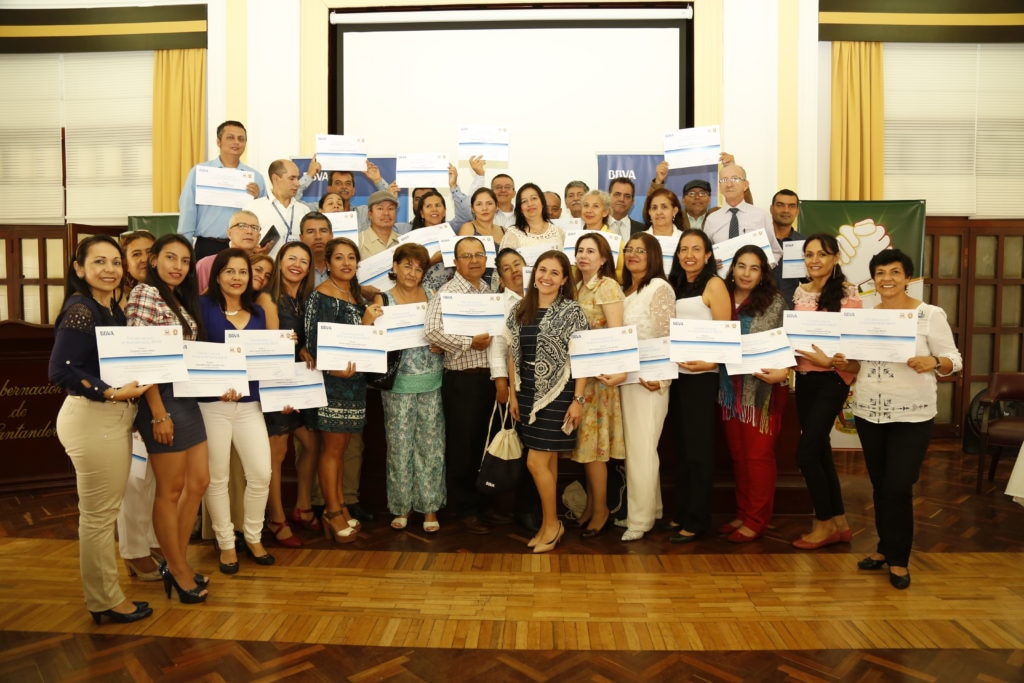 Capacitación mujeres de Bogotá y Medellín Fotografía de capacitación mujeres de Bogotá y Medellín