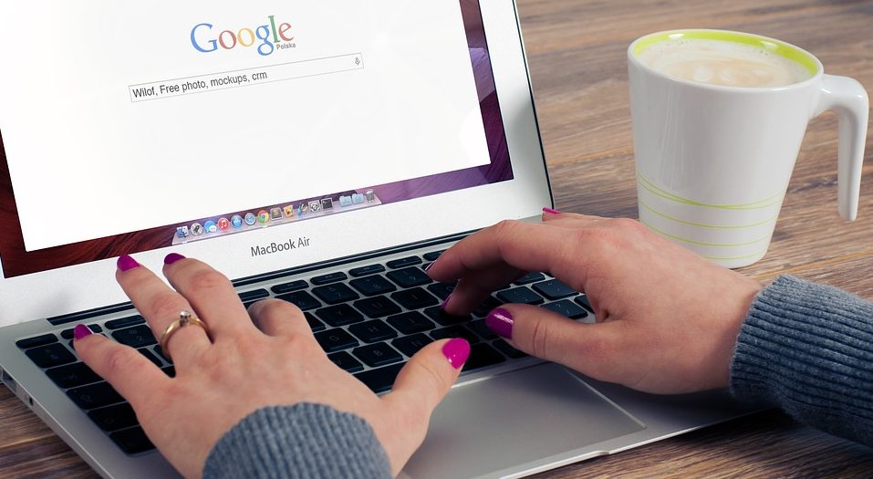 trabajo economía digital oficina ordenador recurso