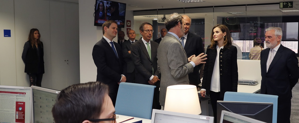 La reina Letizia visita la Fundéu BBVA