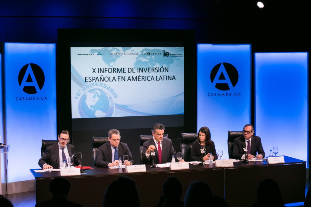informe inversiones española america latina presentacion casa america ie busines s school madrid fotografia de informe inversiones española america latina presentacion casa america ie busines s school madrid bbva