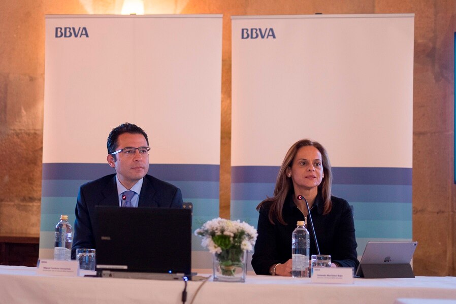 Yolanda Martínez Bajo, Miguel Cardoso, Situación Galicia, BBVA Research sit-galicia-bbva
