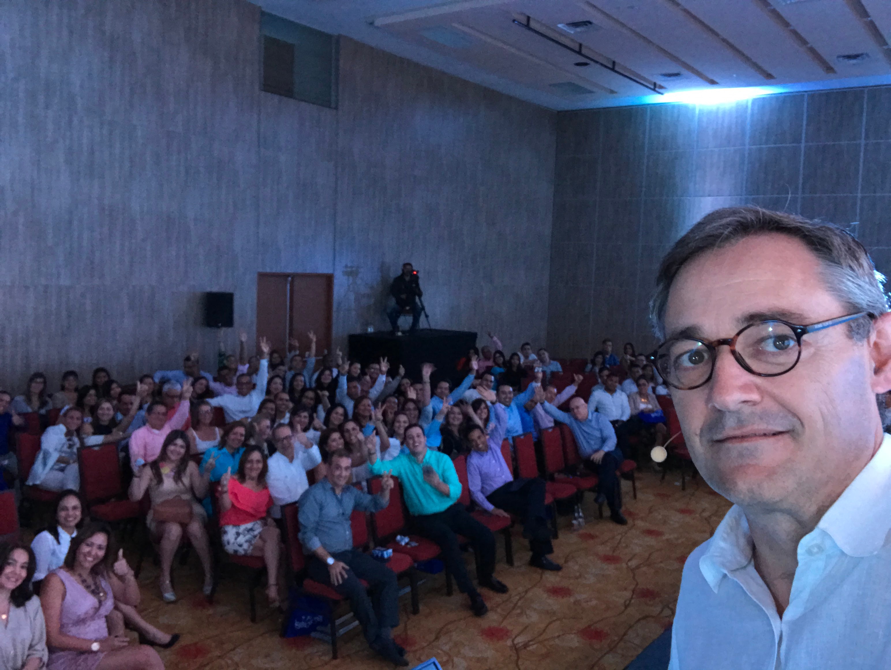 Oscar Cabrera Izquierdo, presidente BBVA Colombia en Gira BBVA + Digital 2017 Fotografía de Oscar Cabrera Izquierdo, presidente BBVA Colombia en Gira BBVA + Digital 2017