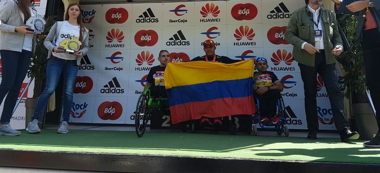 Fotografía de Francisco Sanclemente campeón maratón Madrid modalidad sillas atléticas T54