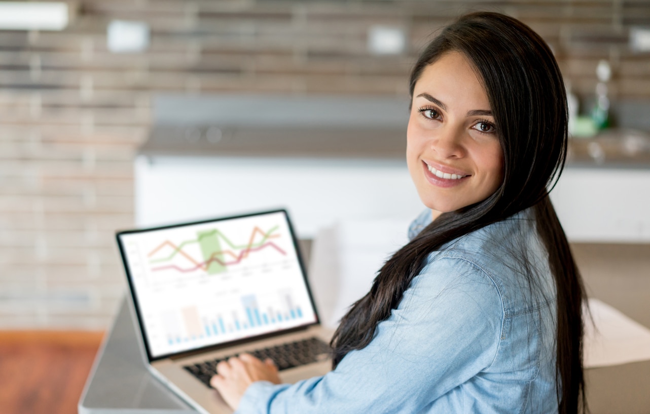 RECURSO mujer trabajo casa analisis financiero economia