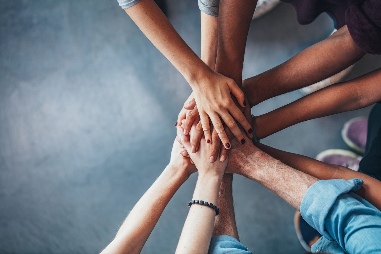 unidad equipo manos unidas trabajo laboral recurso agile scrum