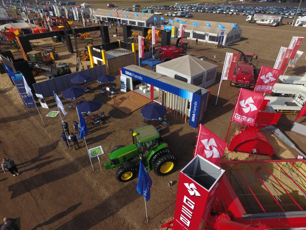 Stand de BBVA Francés en Agroactiva Muestra Agroactiva. BBVA