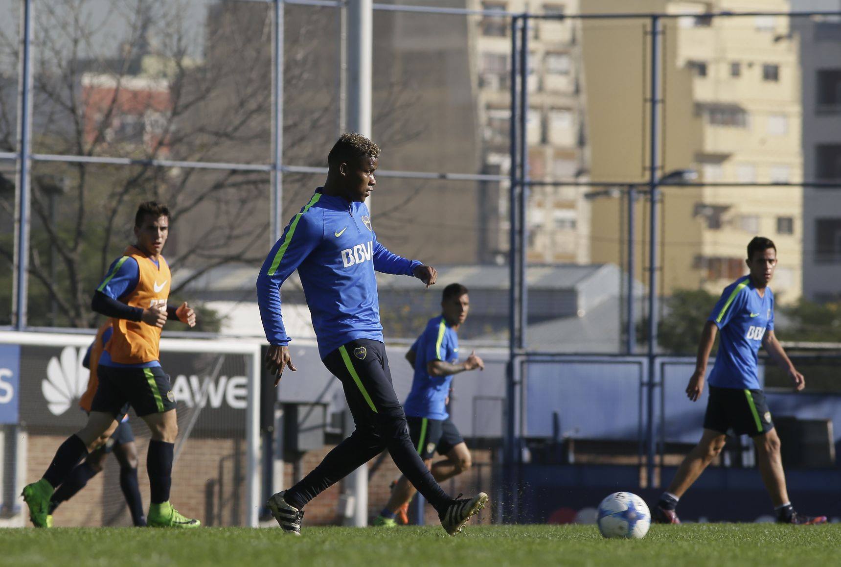Boca prepara su partido frente a Huracán Boca prepara su partido frente a Huracán. BBVA