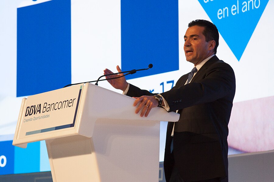 eduardo-osuna-dg-bancomer-reunion-nal-consejeros-2017