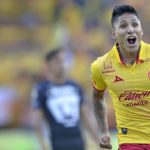 Fotografía del peruano Raúl Ruidíaz celbrando un gol en la Liga BBVA Bancomer MX