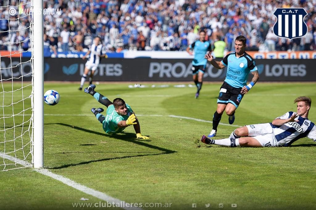 Rescaldani hizo el gol de Talleres que significó el empate Talleres y Belgrano empataron 1 a 1. BBVA