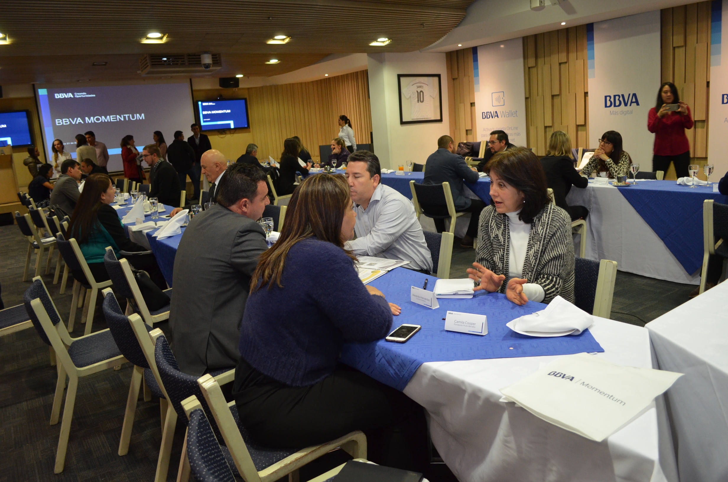 fotografía de Emprendedores en la jornada de Momentum