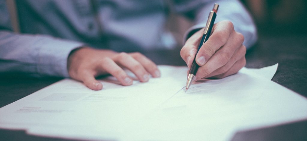 Firma legal economía finanzas contrato empleo BBVA recurso Firma legal economía finanzas contrato empleo BBVA recurso
