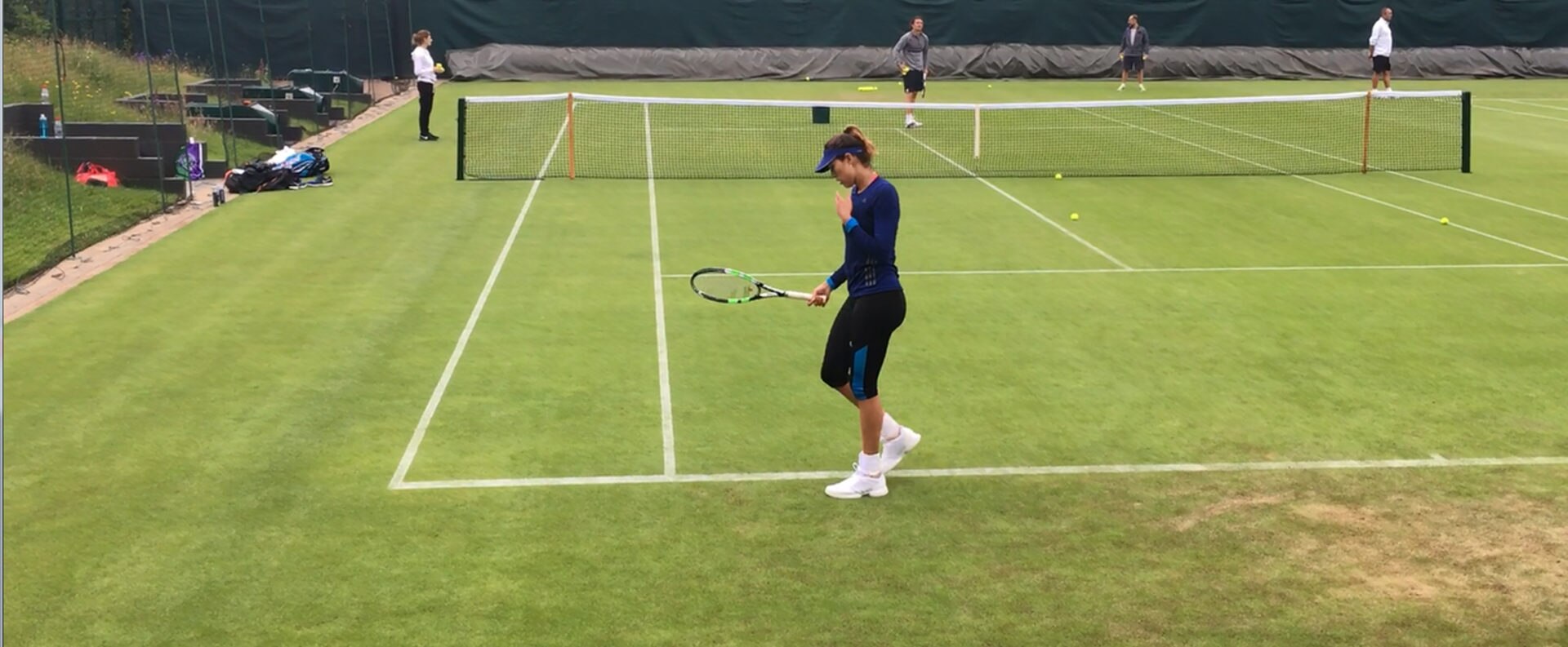 Garbi Muguruza hierba 2