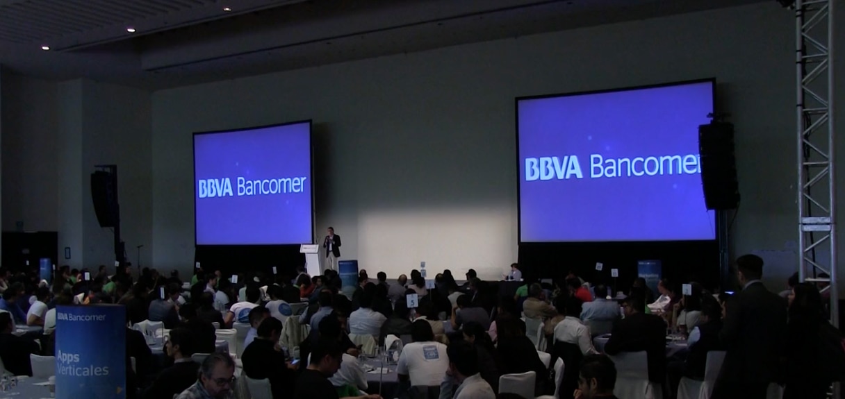 BBVA Bancomer reúne cada 3 meses a los equipos encargados de desarrollar las soluciones digitales del banco.