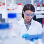 cientifica-equipo-investigacion-laboratorio-fundacion-bbva cientifica-equipo-investigacion-laboratorio-fundacion-bbva