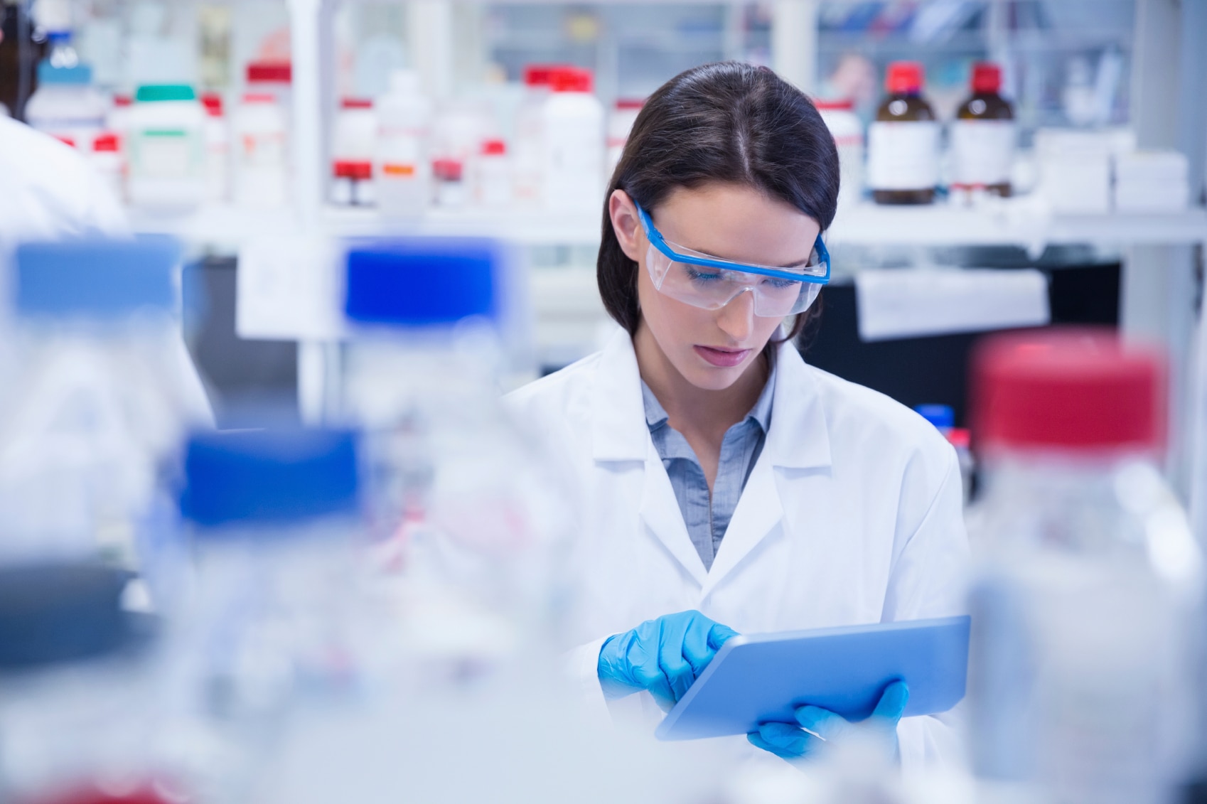 cientifica-equipo-investigacion-laboratorio-fundacion-bbva