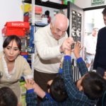 el-presidente-de-bbva-durante-su-visita-a-un-jardin-infantil-en-soacha el-presidente-de-bbva-durante-su-visita-a-un-jardin-infantil-en-soacha