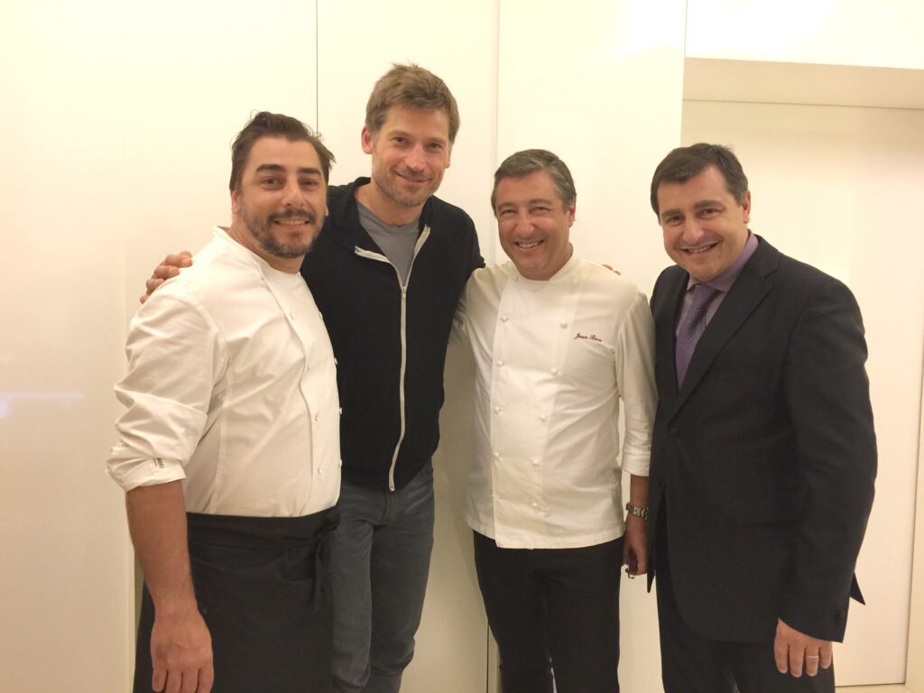 Los hermanos Roca con Nikolaj Coster-Waldau, actor que interpreta a Jaime Lannister Los hermanos Roca con Nikolaj Coster-Waldau, actor que interpreta a Jaime Lannister