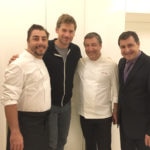 Los hermanos Roca con Nikolaj Coster-Waldau, actor que interpreta a Jaime Lannister