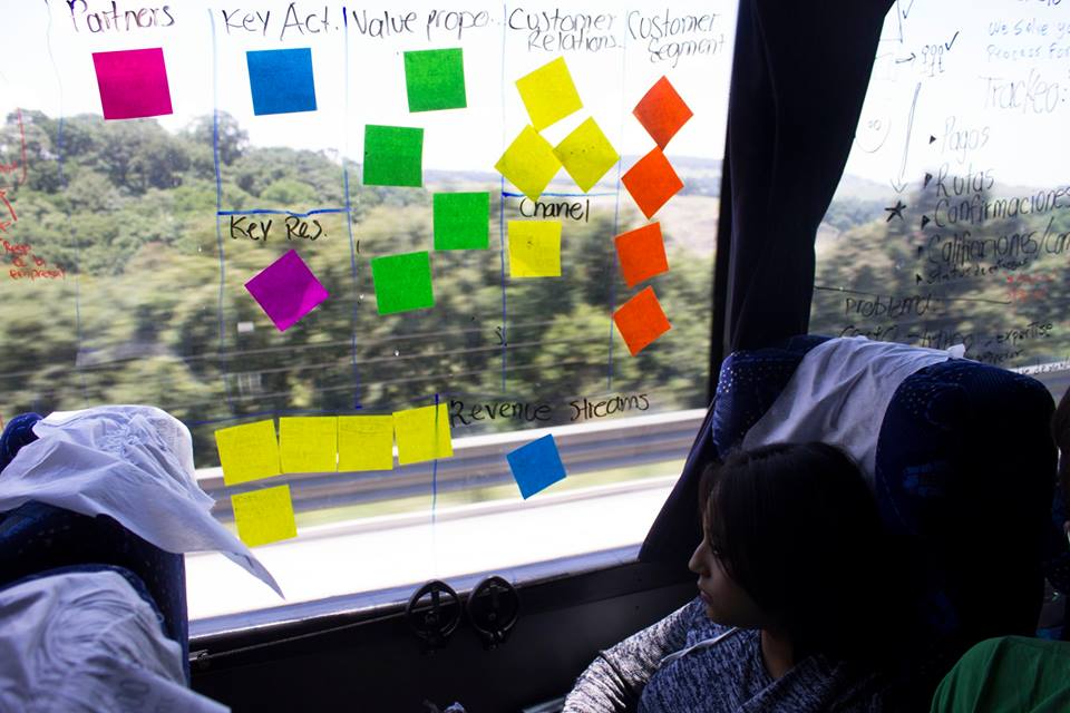 startupbus-mexico-2016-2 startupbus-mexico-2016-2