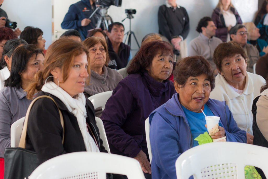 Educación financiera a jubilados en Salta. BBVA Francés y Anses