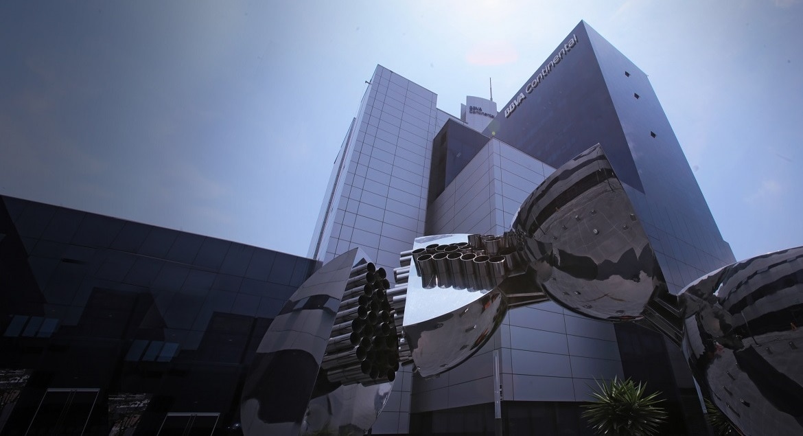 Fotografía de la Sede Central de BBVA Continental en Lima