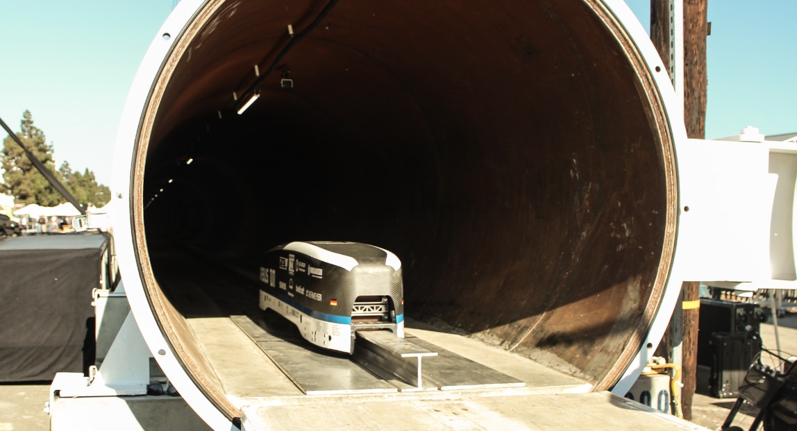 hyperloop-warr-munich-musk-capsula-bbva