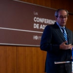 El consejero ejecutivo de BBVA, José Manuel González-Páramo, en una conferencia en ADEIT