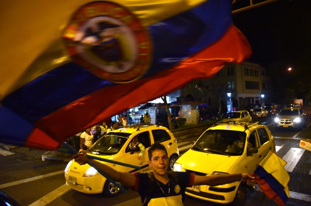 Celebración clasificación Colombia mundial de Rusia 2018 Fotografía de Celebración clasificación Colombia mundial de Rusia 2018