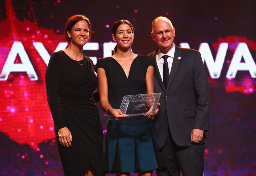 Garbiñe Muguruza recibe el Premio Jugadora del Año de la WTA