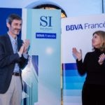 Martín Zarich, presidente ejecutivo de BBVA Francés y Eleonora Jaureguiberry, subsecretaria general de Cultura de San Isidro..