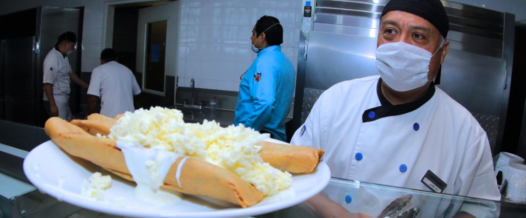 comedores-bancomer-alimentos-plato-preparado-flautas comedores-bancomer-alimentos-plato-preparado-flautas