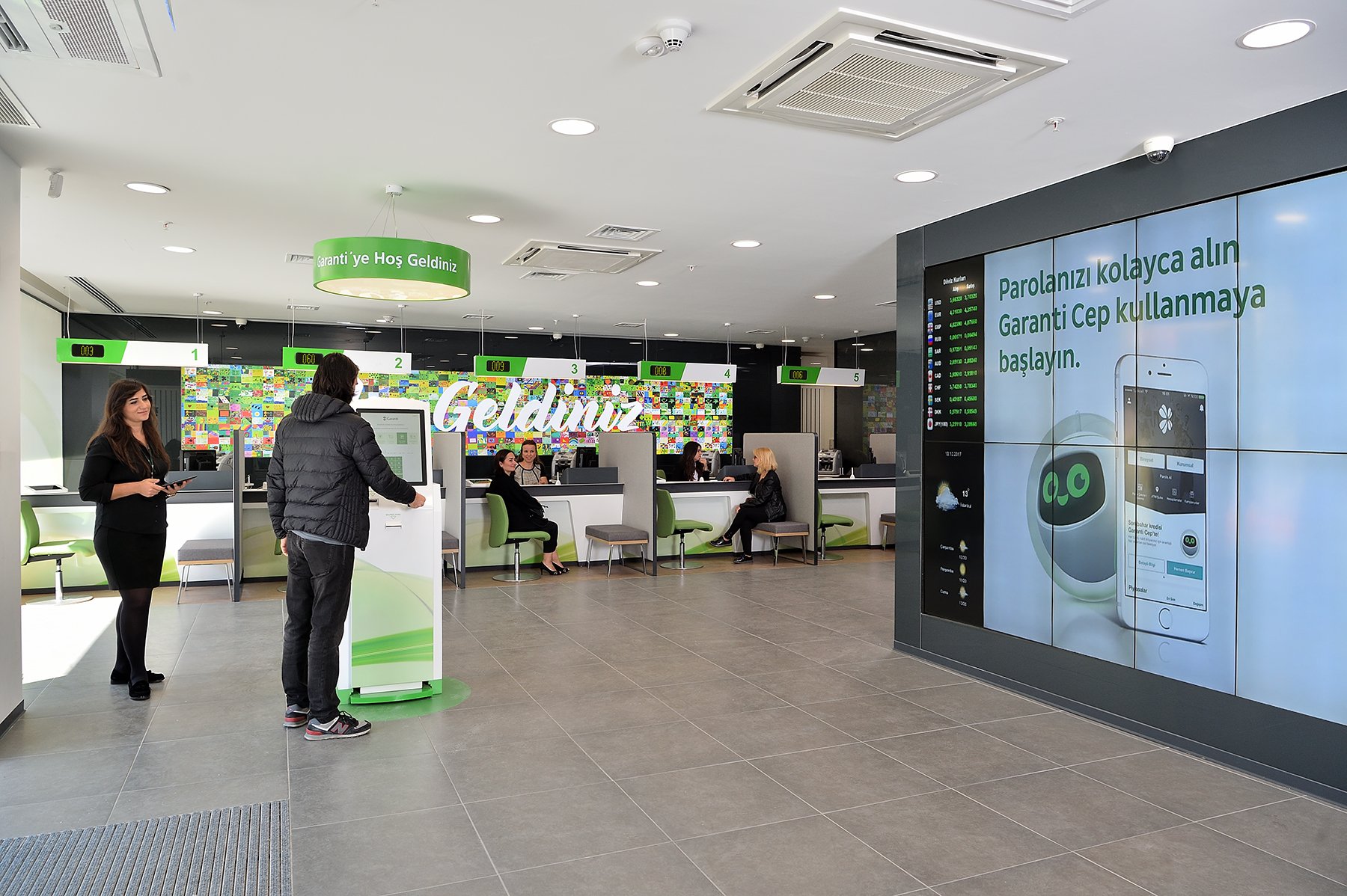 garanti-cajeros-futuro-sucursales-banca-bbva