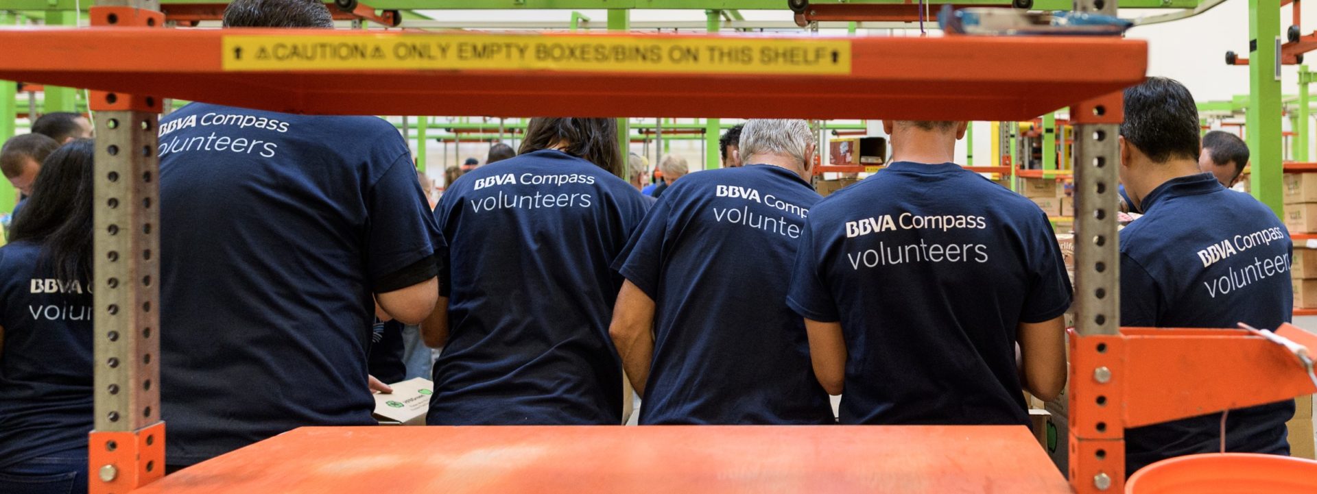 bbva-compass-houston-dynamo-copa-solidaria-banco-alimentos-voluntarios-bbva