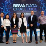 Fotografía de funcionarios de BBVA Continental en el BBVA Data Challenge