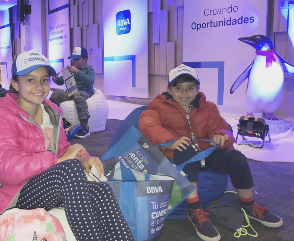 Paola Tello primera colombiana en la Antártida BBVA Fotografía de Paola Tello primera colombiana en la Antártida BBVA