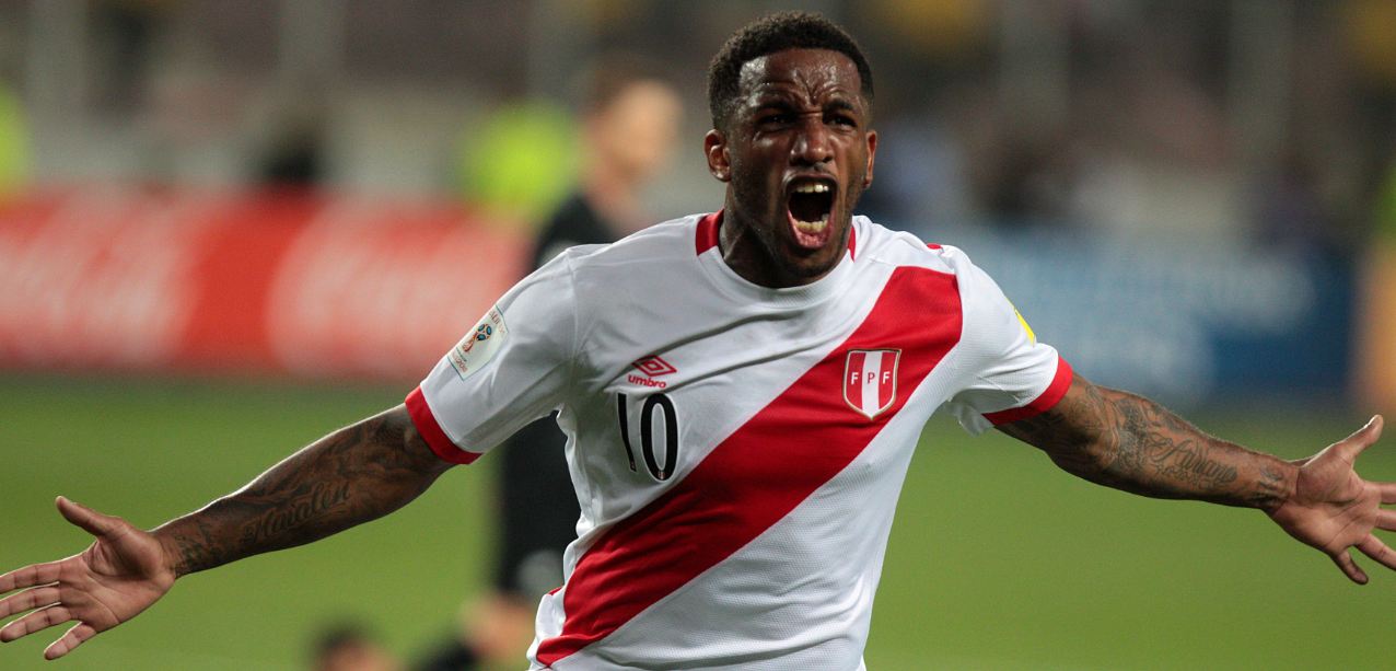 farfan-peru-futbol-bbva-continental-efe farfan-peru-futbol-bbva-continental-efe