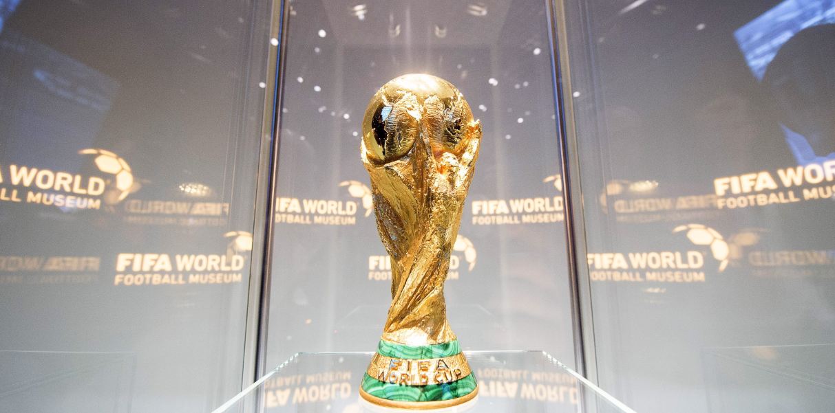 trofeo-mundial-futbol-bbva-efe