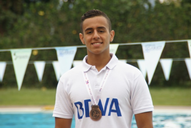Nadador Julián Aranzazu, patrocinado por BBVA Colombia Nadador Julián Aranzazu, patrocinado por BBVA Colombia