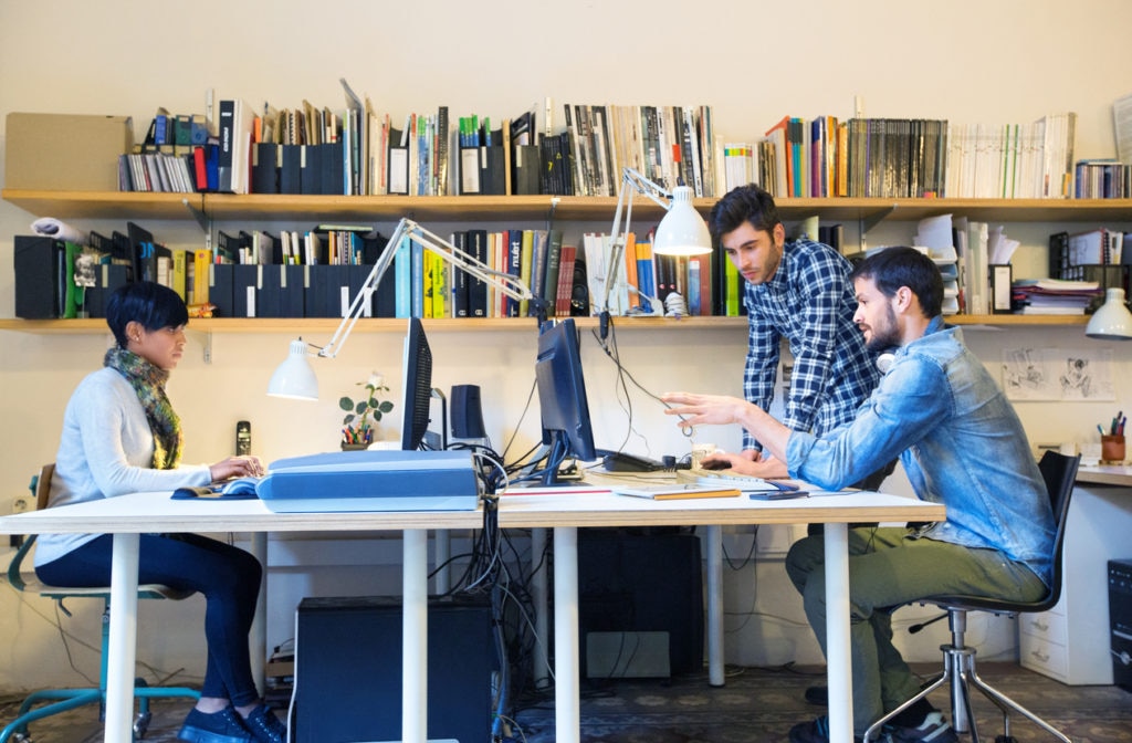 diseño-creatividad-trabajo-jovenes-estudio-diseño-equipo-universidad-BBVA diseño-creatividad-trabajo-jovenes-estudio-diseño-equipo-universidad-BBVA