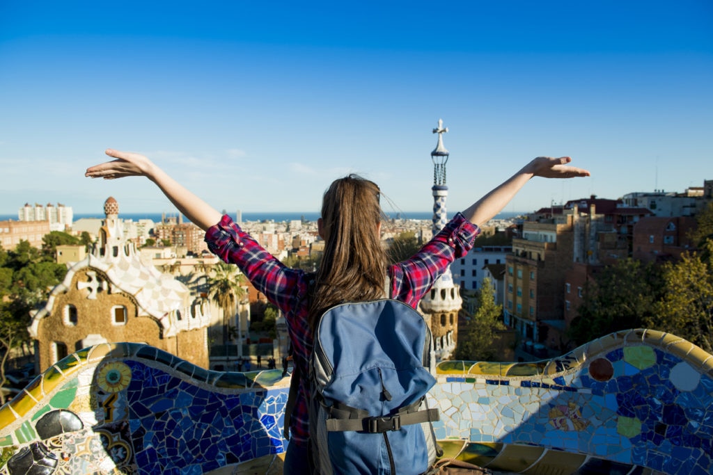 millennial-viaje-barcelona-joven-recurso-bbva millennial-viaje-barcelona-joven-recurso-bbva