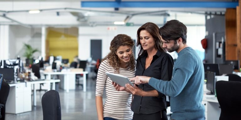 emprender-jovenes-trabajo-empresa-bbva