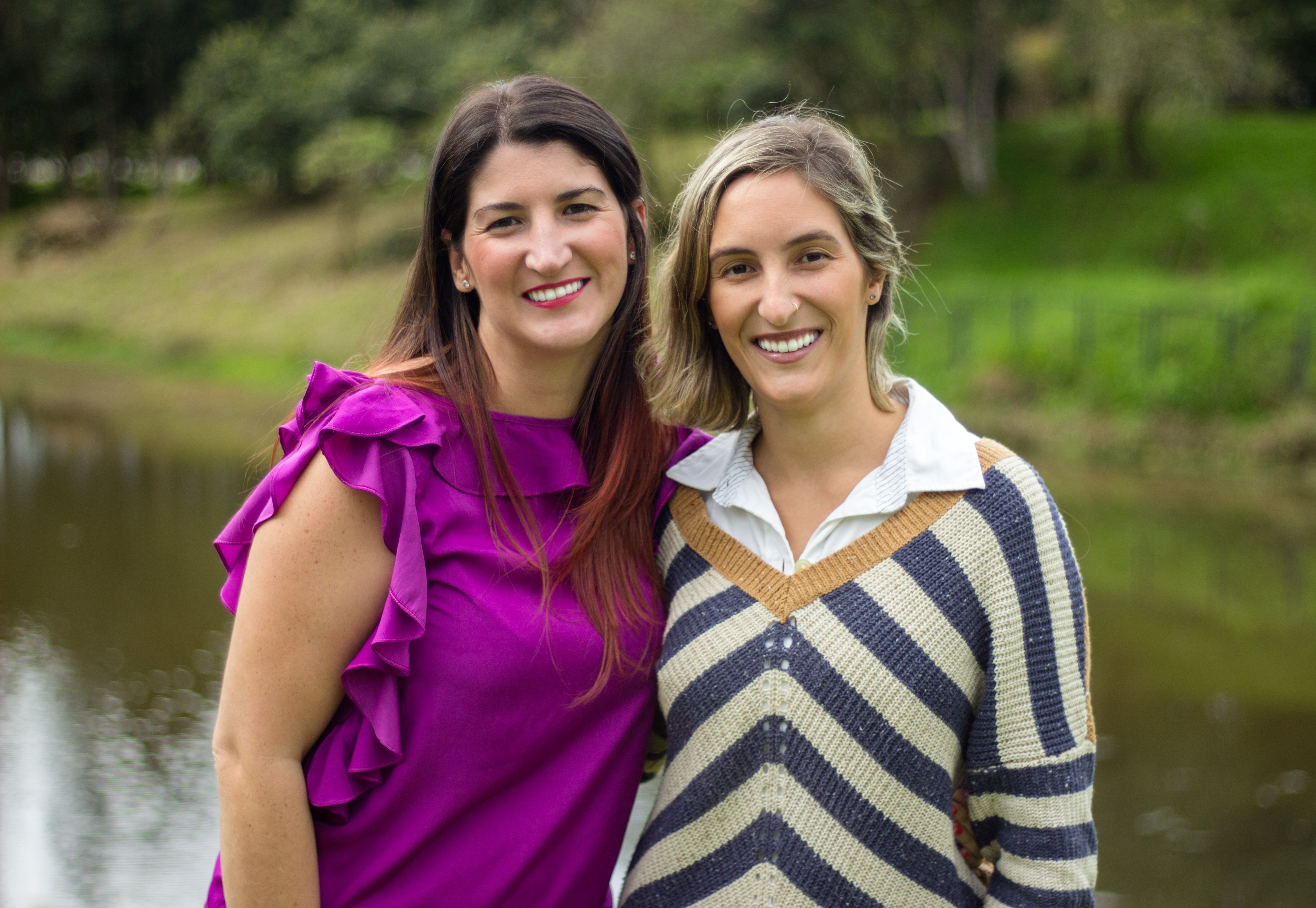 Juanita y Carolina Isaza mujeres emprendedoras con un negocio de niñeras en Colombia