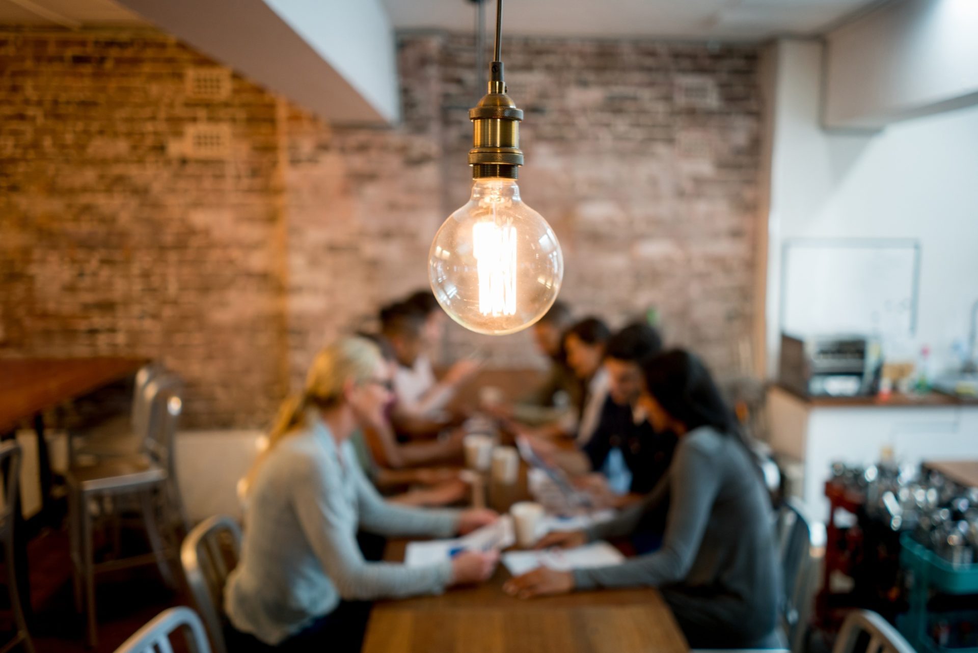 empleo fintech startup emprendimiento jovenes ideas recurso bbva
