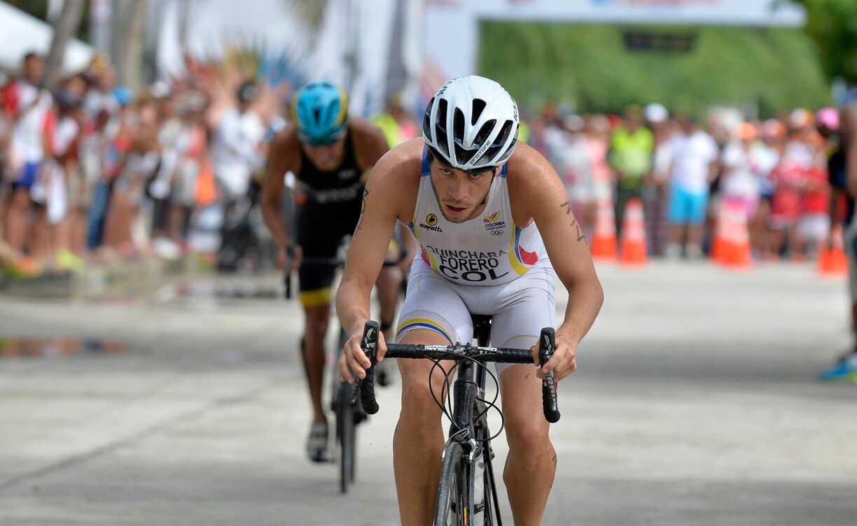 Carlos Quinchará, triatleta patrocinado por BBVA Colombia