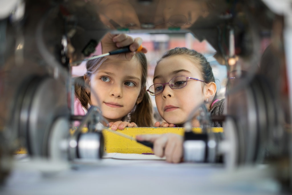 niñas tecnologia robots innovacion recurso bbva