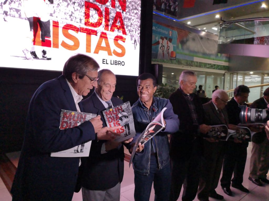 Mundialistas el libro del mundial Perú Mundialistas el libro del mundial Perú