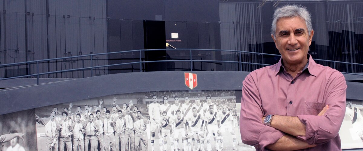 Entrevista a Juan Carlos Oblitas Federación Peruana de Fútbol menores Entrevista a Juan Carlos Oblitas Federación Peruana de Fútbol menores